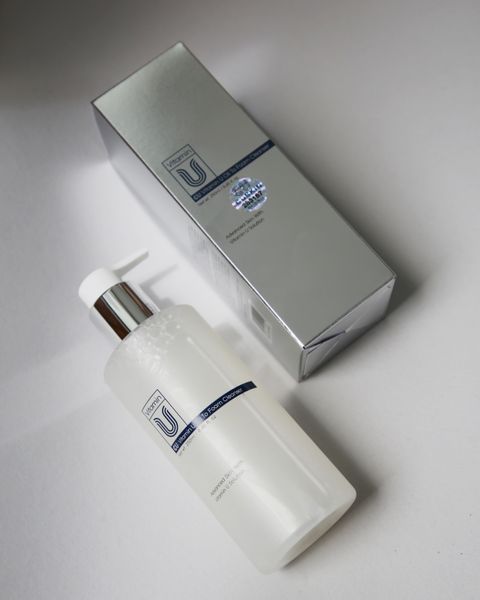 CU SKIN Vitamin U Oil To Foam Cleanser 250 ml Мягкое очищающее гидрофильное масло-пенка с витамином U  CU SKIN1 фото