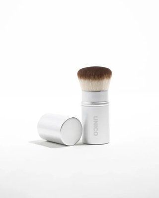 Висувний пензлик-кабукі зі щільними веганським ворсом KABUKI BRUSH 3333333 фото